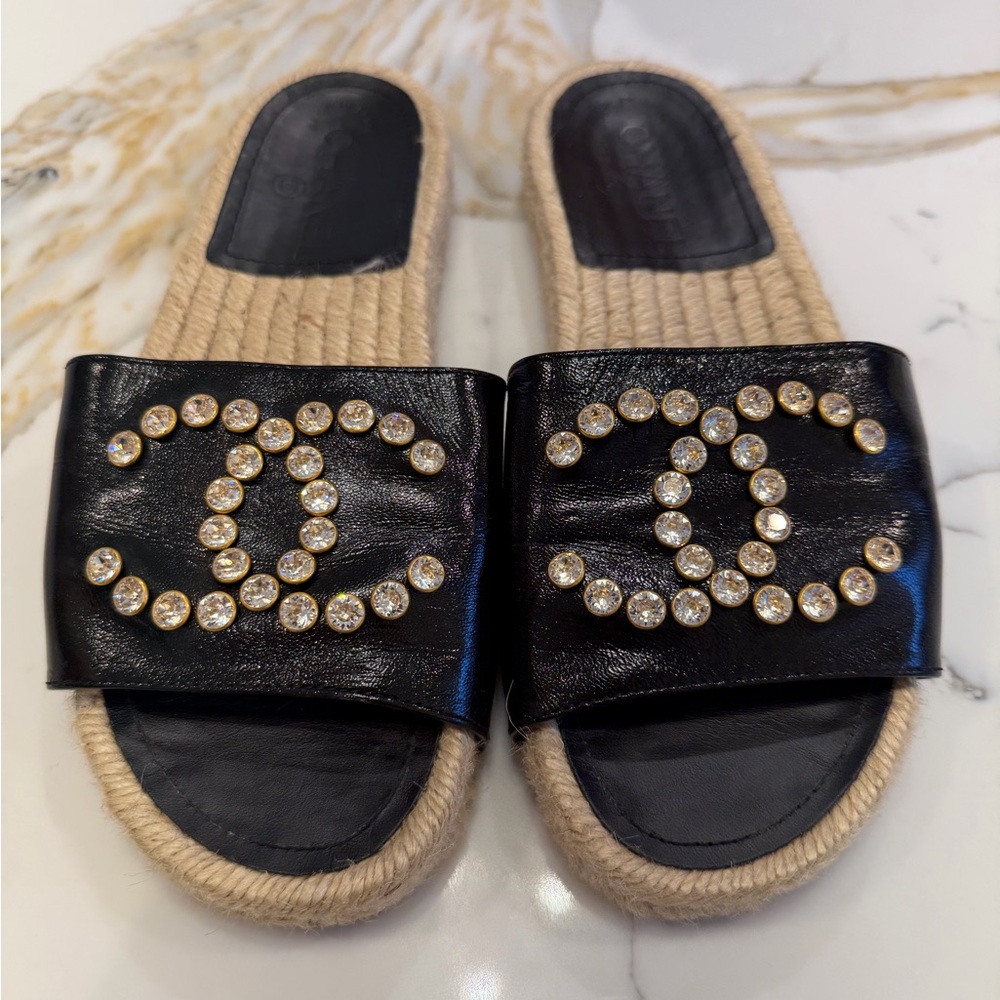 CHANEL Black Leather Slide Sandals with Crystal CC Logos - Picture 3 of 6